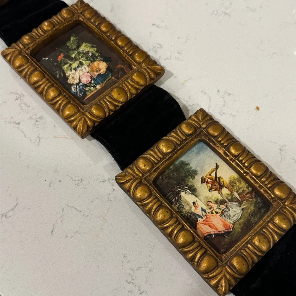 N/A vintage framed